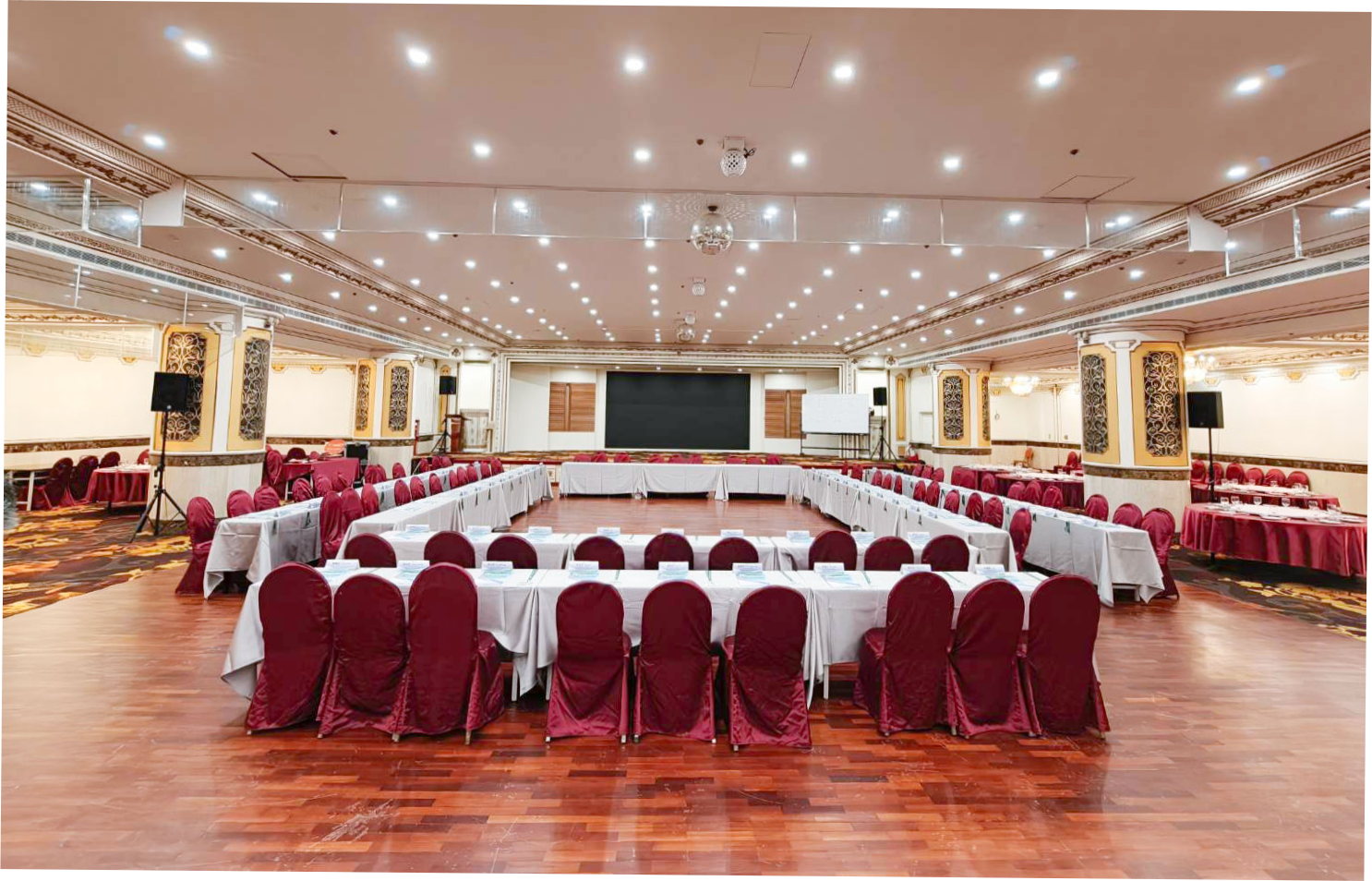 B1 International Banquet Hall 國際宴會廳全景